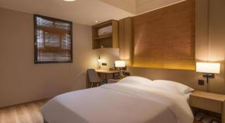 V8 Ziyuangang Hotel - 4