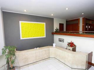 Alexander Hotel Tegal - 5