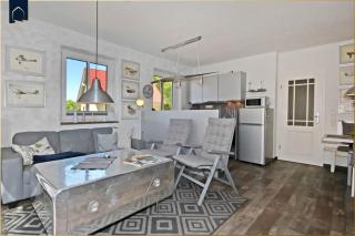 Waldsiedlung DHH Waldhaus 6 - 8