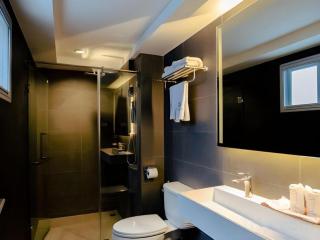 Bonito Chinos Hotel - 9