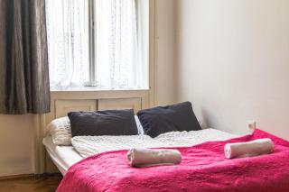 Comfy 1BR Apt for 5 Guests Next to Belvedere - 1