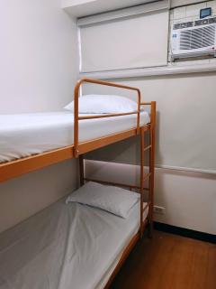 Charming 2BR Condo in Cambridge with WIFI, Smart TV - 5