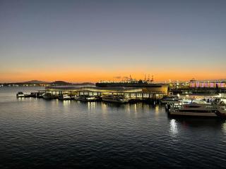 Princes Wharf - Spectacular Couple Getaway - 0