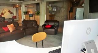 Riverine Garden Hotel - 7