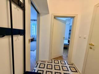 Stylowy Apartament w Warszawie Modern Oasis na Filtrowej, Blisko Centrum - 9