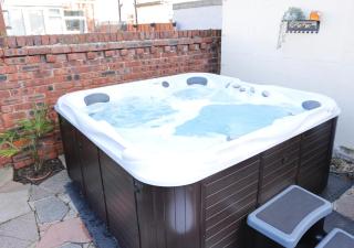 XxHot Tub pleasure beach Xx - 6