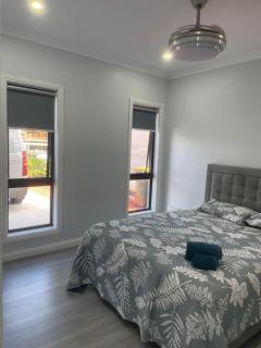 Quiet Spacious Family House - 4