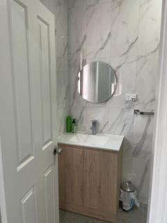 Quiet Spacious Family House - 2