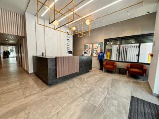 Luxury City Oasis - 5