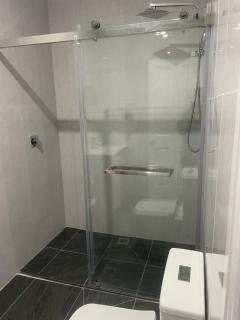 Quiet Spacious Family House - 9