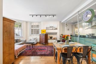 Stunning Victorian Mansion Apartment - Hosted by StaySejour - 0