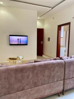 Studio equipped to your liking - 1