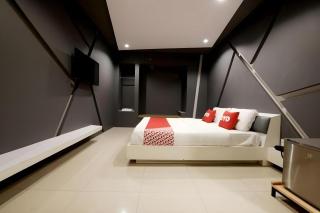 Sriracha Hotel And Spa - 3