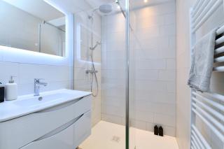 Beautiful and bright apartment - 7