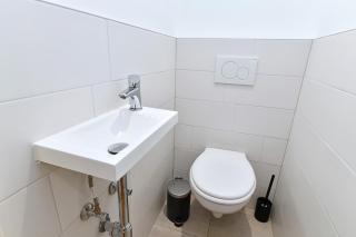 Beautiful and bright apartment - 2