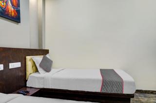 Townhouse Dev's Inn by CJ - Gunadala - 0