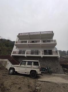 Maa Naina Restaurant - 8