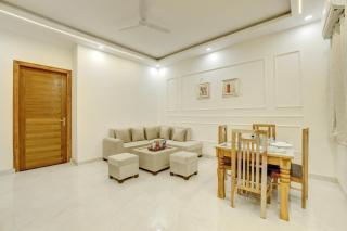 Zinnia 2-BHK Apartment With Common Gaming Zone Near Popular Malls - 4