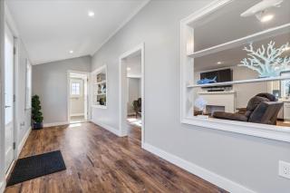 Barnacle Bay Beach House - 7