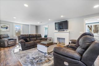 Barnacle Bay Beach House - 1