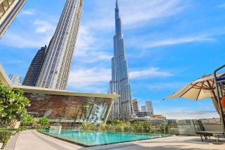 Vogue Vacation Homes, Downtown Grande Signature Residences, near Dubai Mall and Burj Khalifa, Two-Bedroom Apartment with Large Balcony, Infinity Pool with Burj Khalifa View, Access to all Amenities - 0