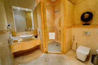 Western Hotel - Madinat Zayed - 5