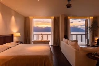 Dali Mountain and Lake View Hotel - 0