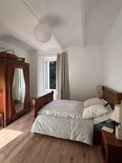 Maison au bord de la rivière - 3