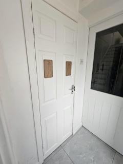 Self-contained Studio Room in Slough - 2