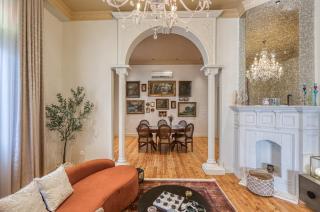 Downtown Glass & Glory - Heritage Stay - 8