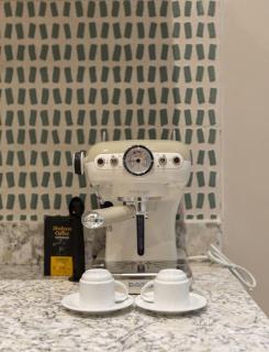 Downtown Glass & Glory - Heritage Stay - 3