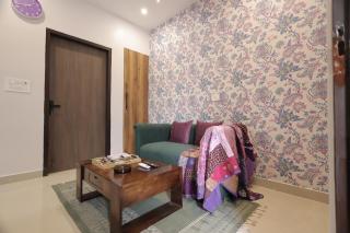 Mountain Nest 1BHK Near Hyatt - 0