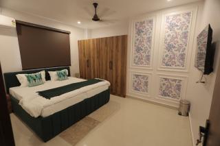 Mountain Nest 1BHK Near Hyatt - 7