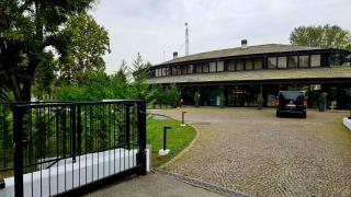 Country Hotel Borromeo - 3