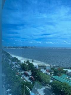 Charming 1BR condo unit Across US Embassy - 9