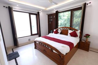 SkyWay Delhi 2Bhk - 2