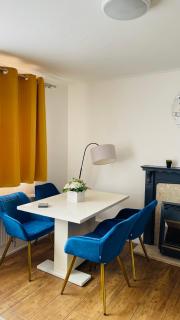 Cozy plaza lodge - 5