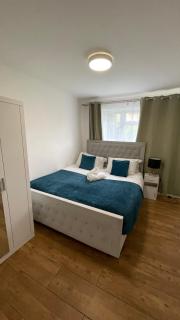 Cozy plaza lodge - 1