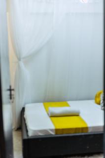 Hankscom apartments - 7