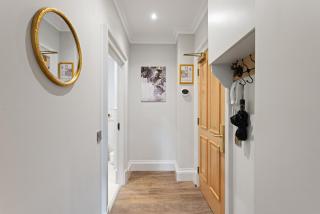 Prime Central Edinburgh 1 bed - 6