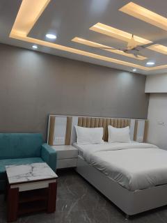 Shri sadhna dham Vrindavan - 1