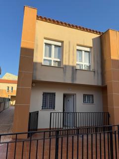 Exclusivo Adosado JALANCE - 9