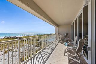 Blu Fin at Regency - 9