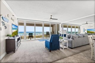 Blu Fin at Regency - 1