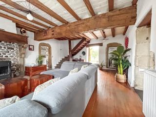 Jacuzzi Privé Maison 200m2 Grand Jardin & Parking - 2