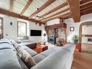 Jacuzzi Privé Maison 200m2 Grand Jardin & Parking - 5