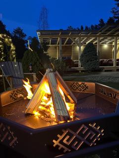 House By The Sea With Hot Tub - 4