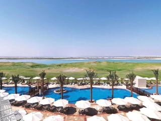 Chic Studio By Sweet Stays, Yas! F1, Parks & Golf - 1