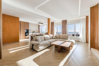 The Ultimate Jacuzzi Penthouse by PS - Durrës - 9