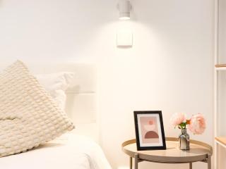 Charming 2-bedroom House with terrace - 4